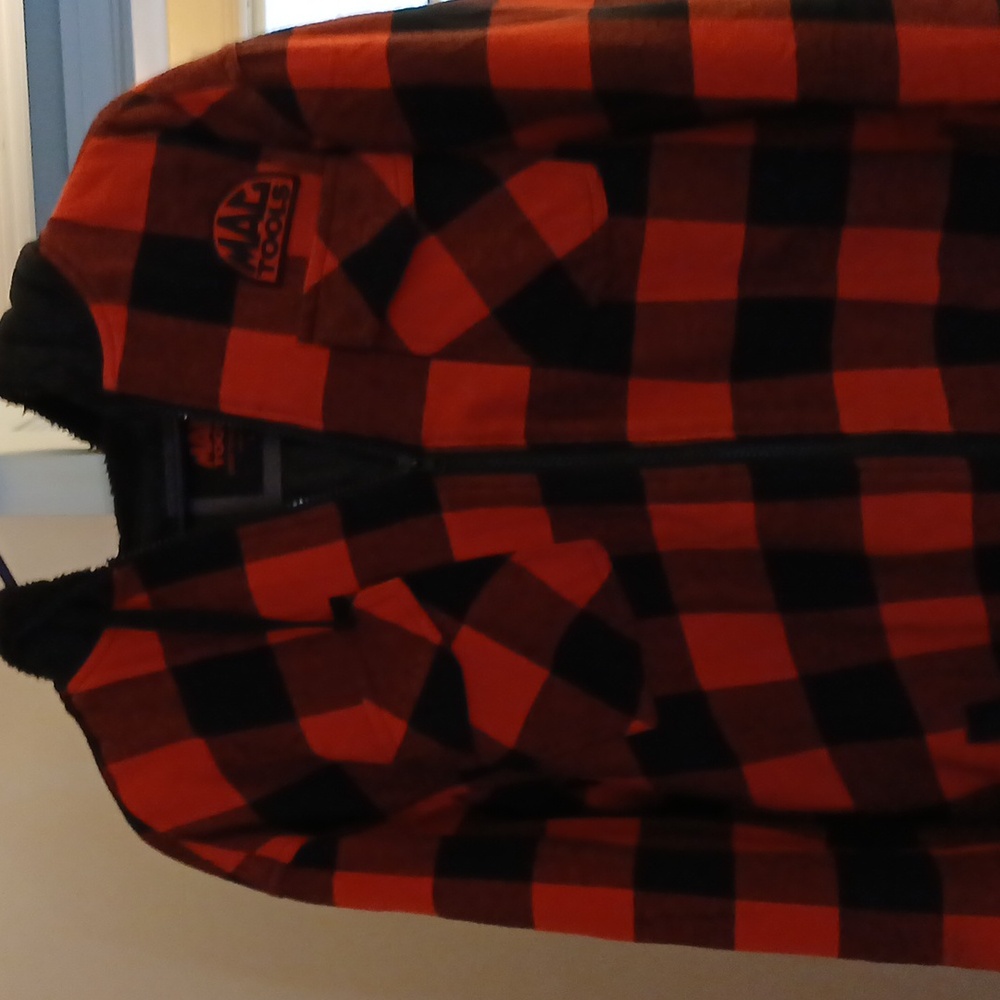Mac tools hooded flannel